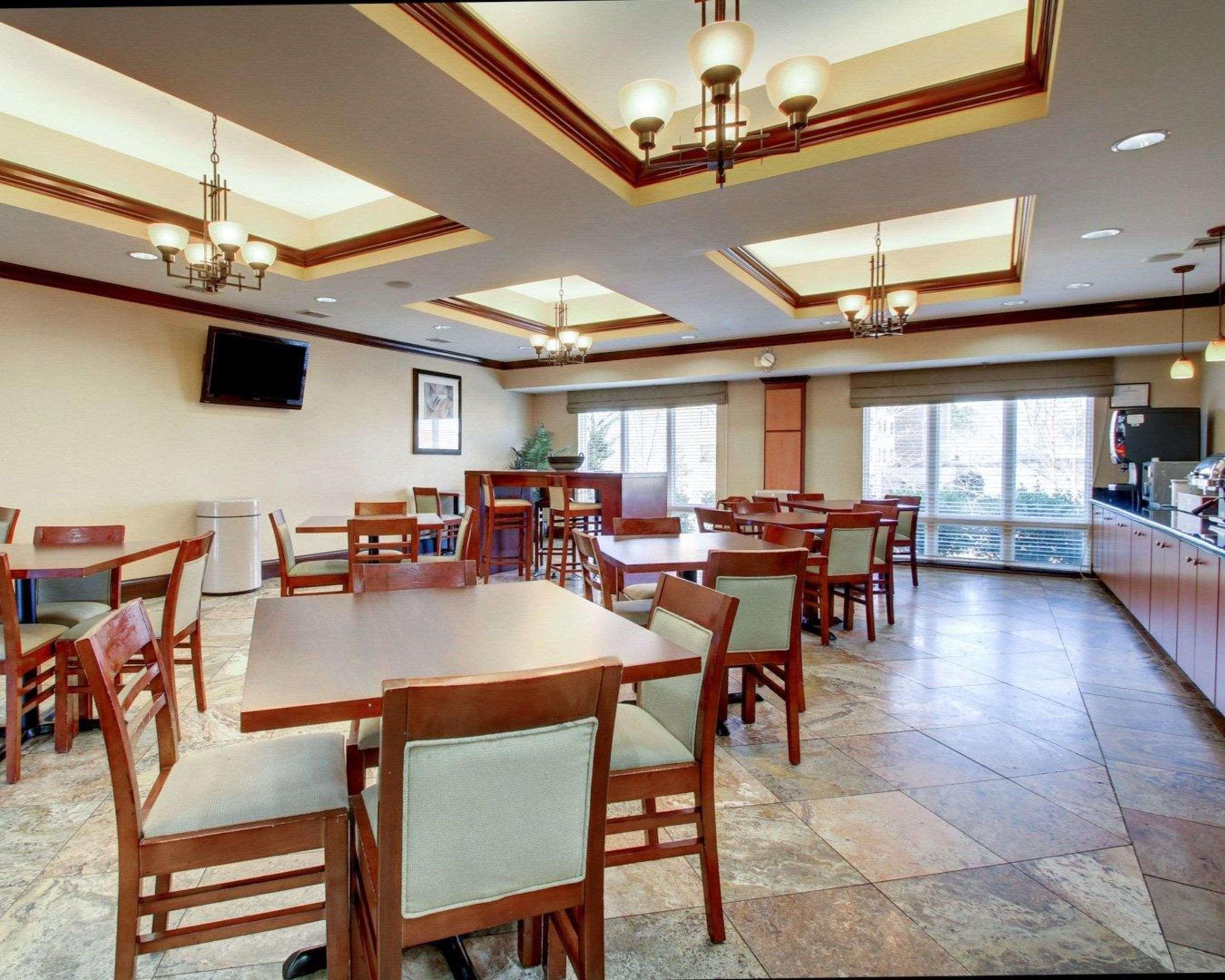 Comfort Hotel 3*
