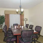 Comfort Suites 